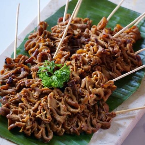 https://belanjar.com/storage/121/6644513d7e709_sate-usus-ayam-ala-angkringan-foto-resep-utama.jpg